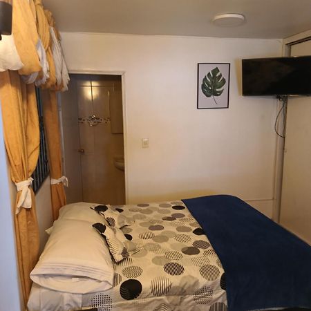 Noras Homestay Laureles Medellín Esterno foto