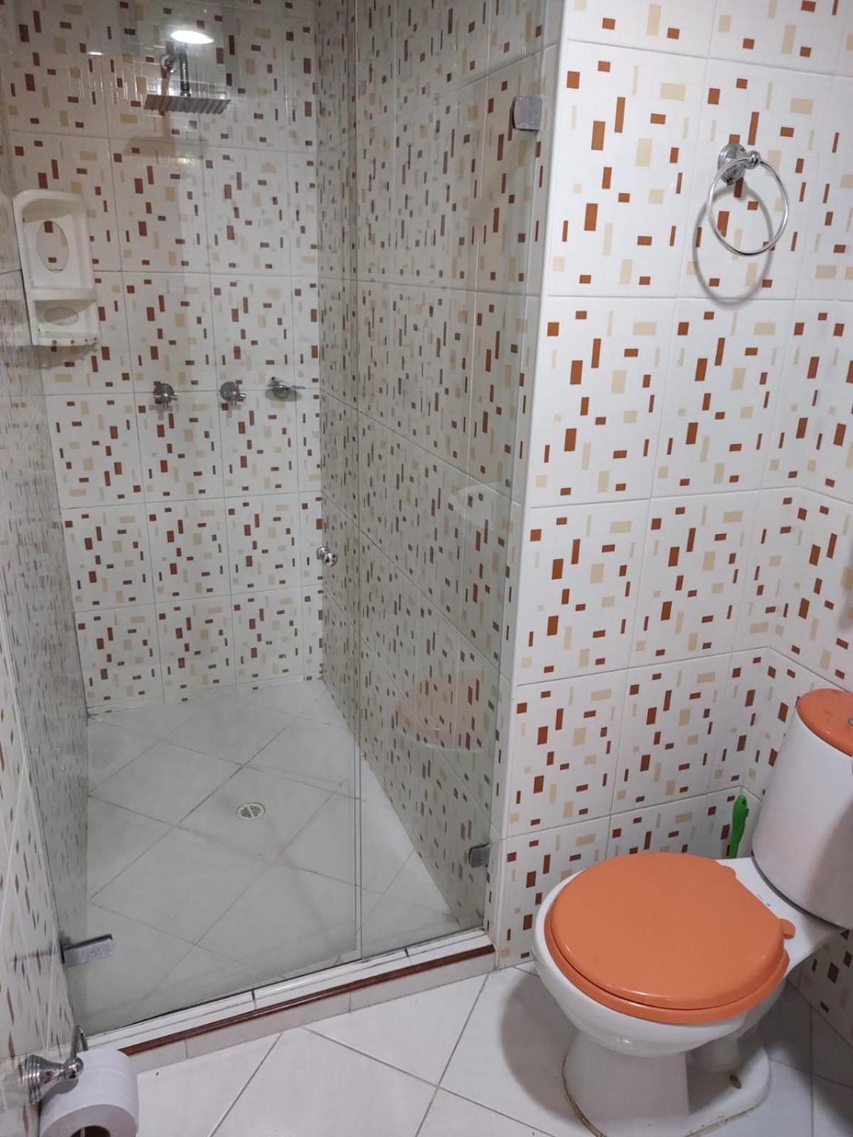 Noras Homestay Laureles Medellín Esterno foto