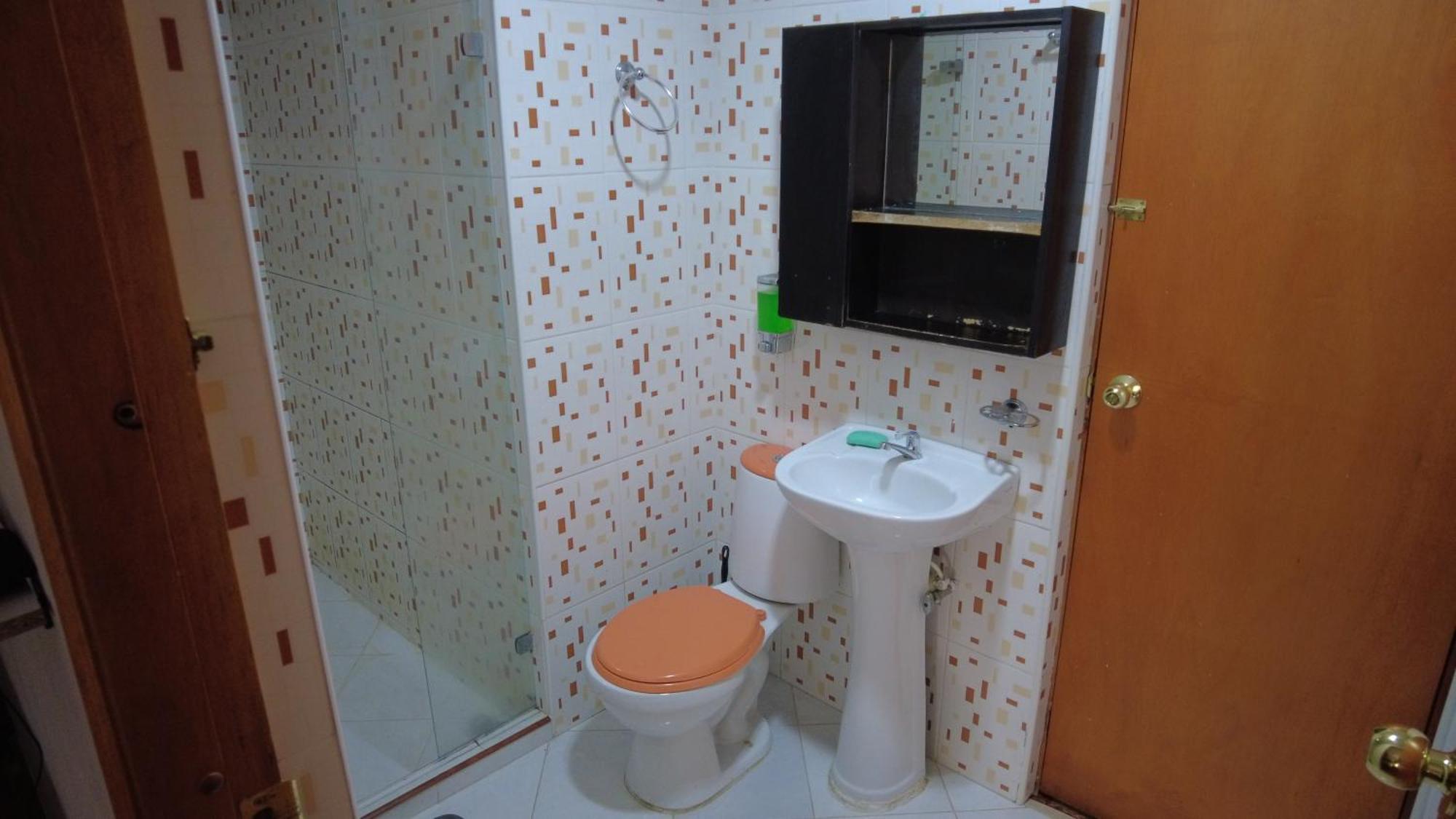 Noras Homestay Laureles Medellín Esterno foto